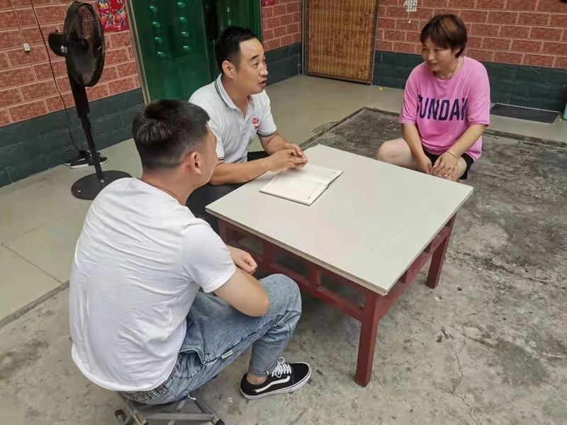 博農(nóng)乳業(yè)黨支部扎實(shí)開展“入戶訪民情、我來辦實(shí)事”活動